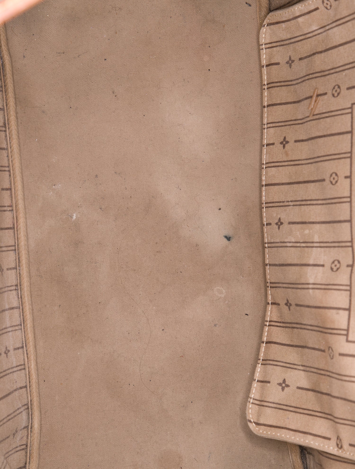 Louis Vuitton Coated Canvas Neverfull GM